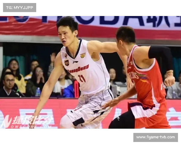 广东vs山西CBA焦点战，易建联退役后首度回归主场观战